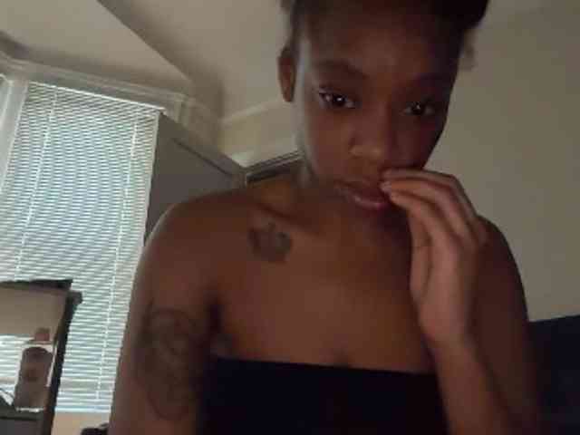 DelightfulDark webcam