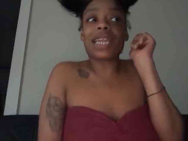 DelightfulDark webcam