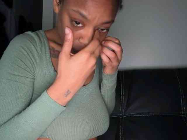 DelightfulDark webcam