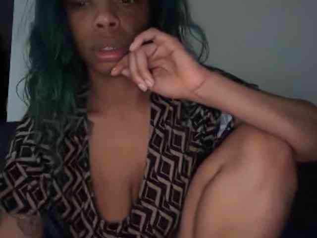 DelightfulDark webcam