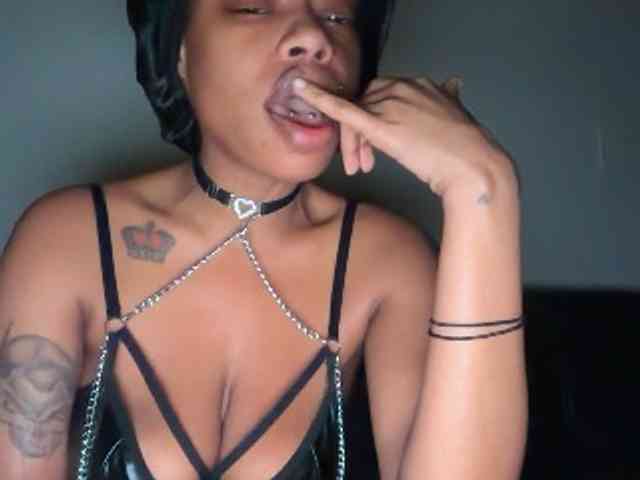 DelightfulDark webcam