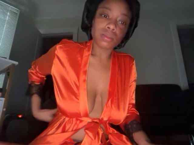 DelightfulDark webcam