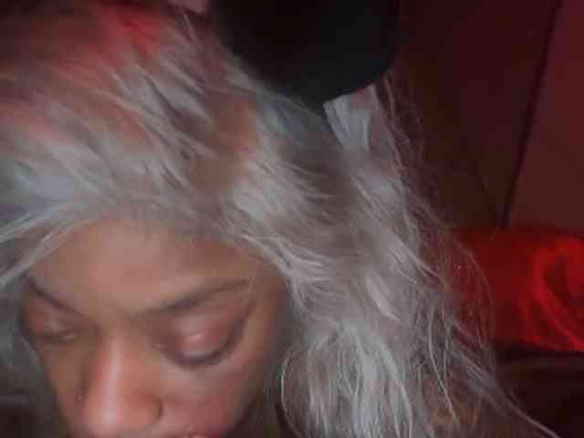 DelightfulDark webcam