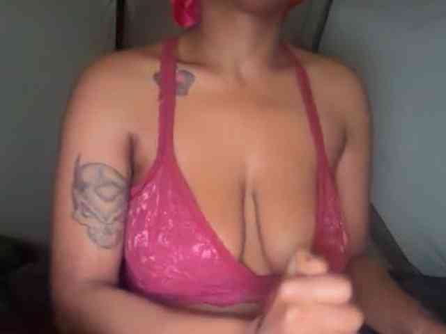DelightfulDark webcam