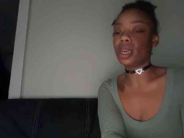 DelightfulDark webcam