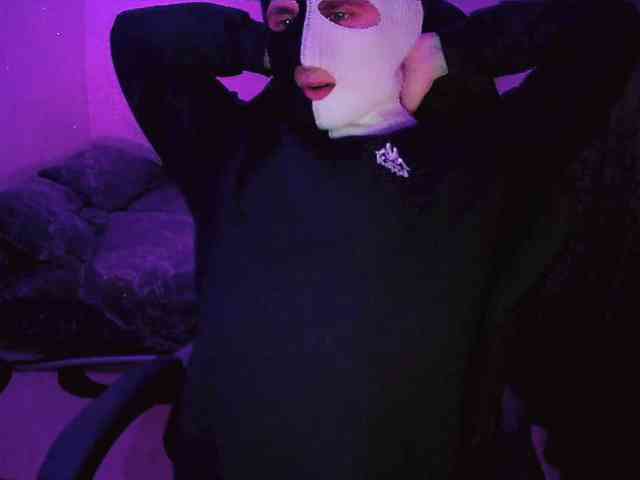 fame Live Webcam on BongaCams