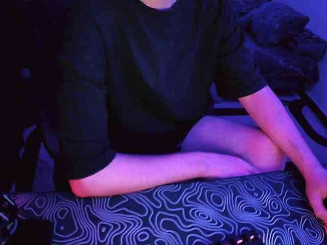 fame Live Webcam on {site_name}