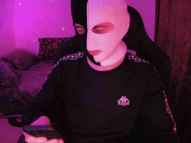 fame Live Webcam on BongaCams