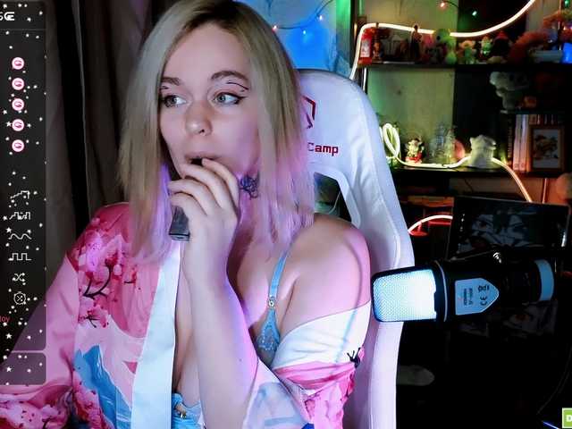 BadGirl2609's BongaCams show and profile