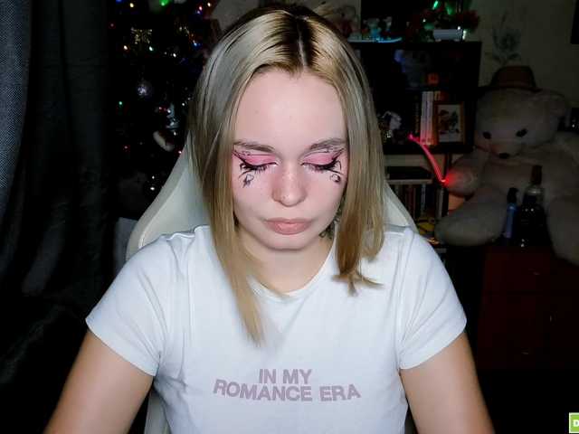 Preview of badgirl2609