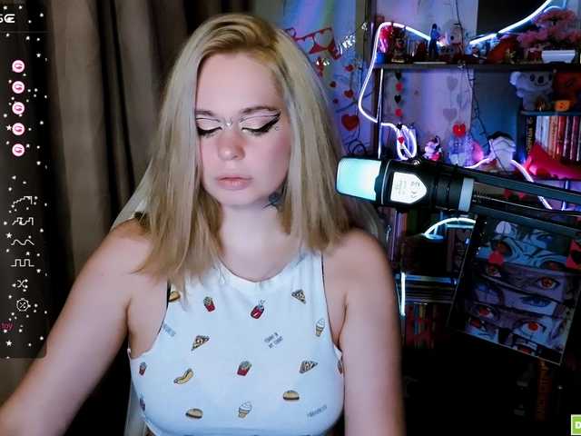 BadGirl2609's BongaCams show and profile