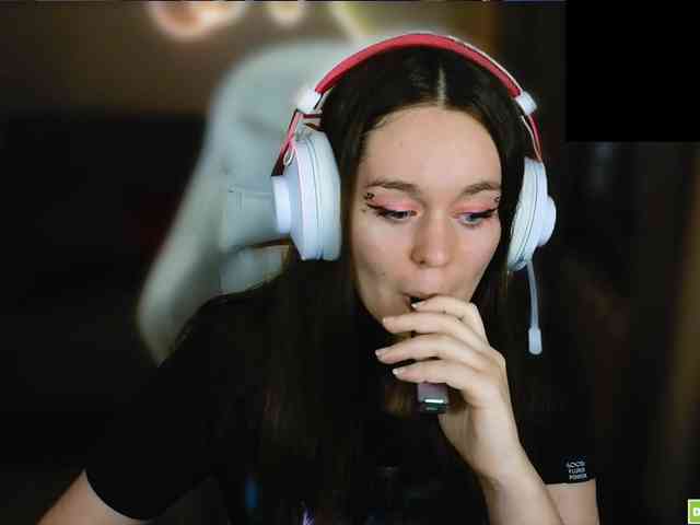 BadGirl2609 webcam