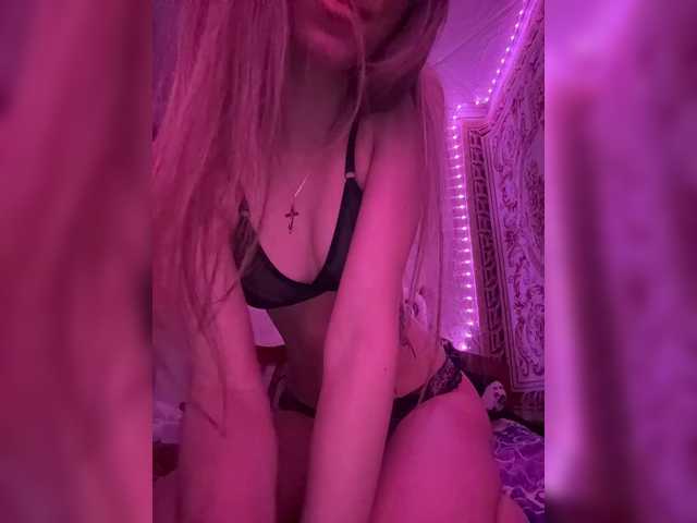 GoddessLerachka's BongaCams show and profile