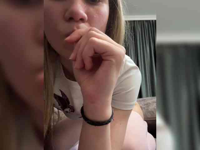 GoddessLerachka webcam