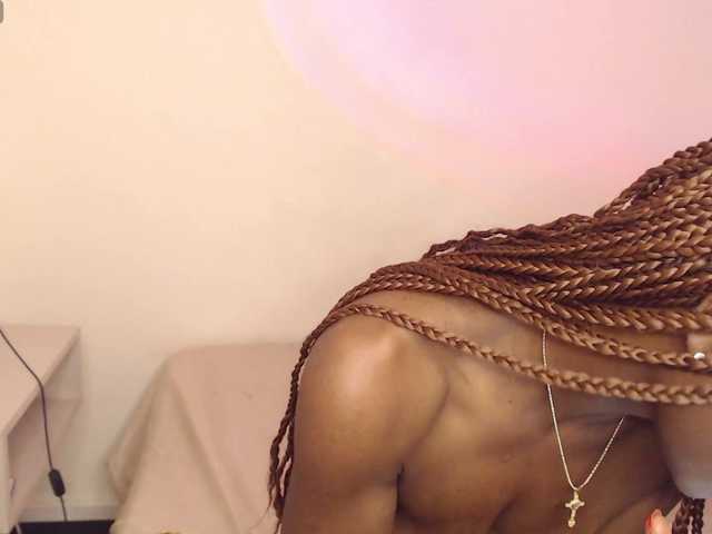 michaelacox2's BongaCams show and profile