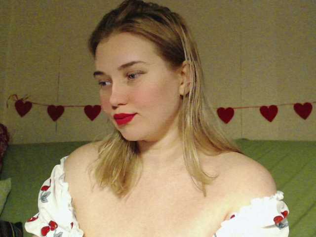MissLilyAbrams's BongaCams show and profile