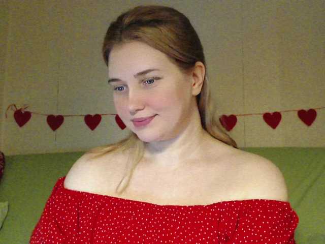 MissLilyAbrams's BongaCams show and profile