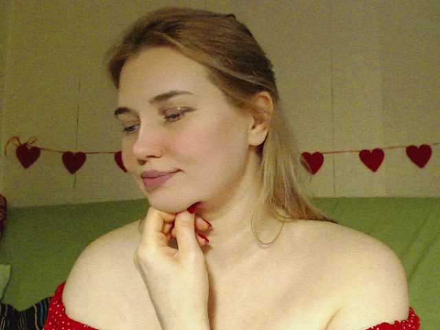 MissLilyAbrams's BongaCams show and profile