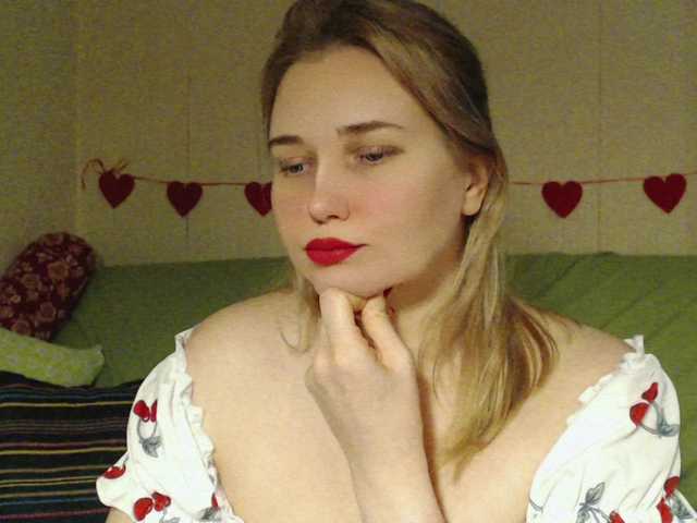 MissLilyAbrams's BongaCams show and profile