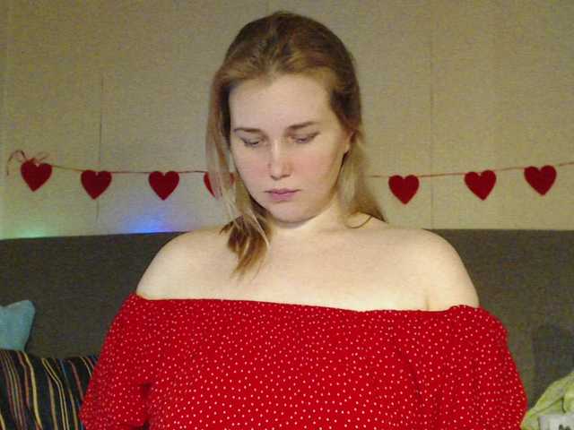 MissLilyAbrams's BongaCams show and profile