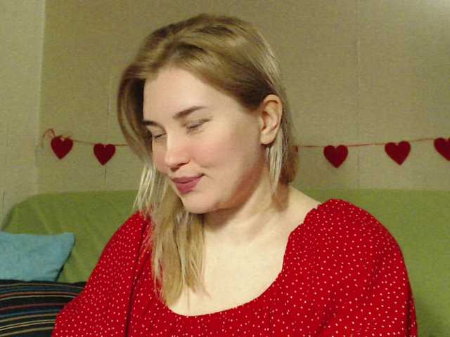 MissLilyAbrams's BongaCams show and profile