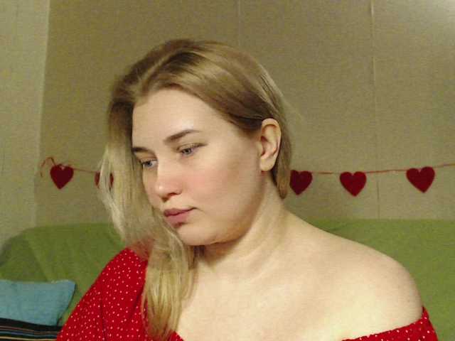 MissLilyAbrams's BongaCams show and profile