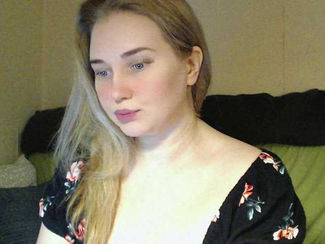 MissLilyAbrams's BongaCams show and profile