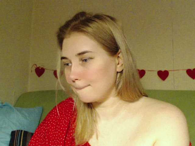 MissLilyAbrams's BongaCams show and profile