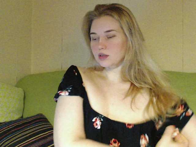 MissLilyAbrams — come and rest on my clouds  I am new here  add me favoritesopen your cam in spy  c2c in spy