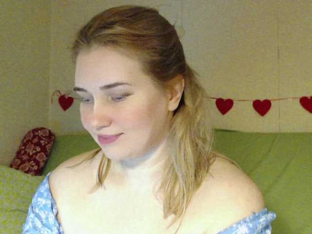 видео MissLilyAbrams