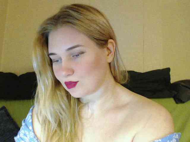 MissLilyAbrams