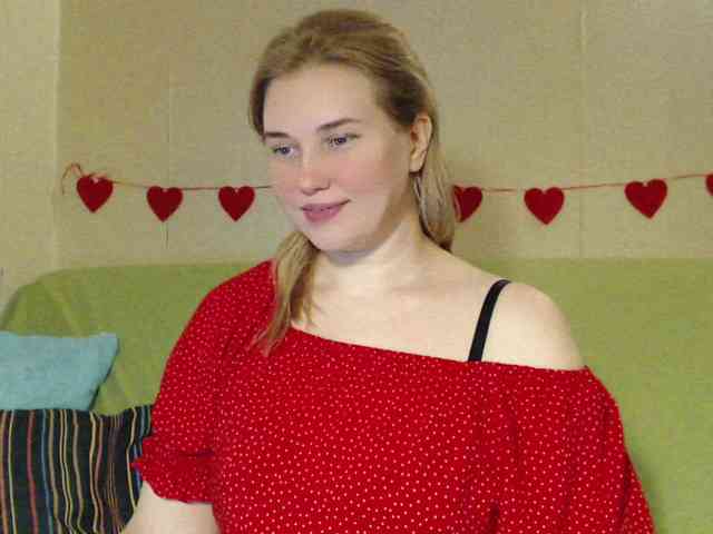 MissLilyAbrams Live Webcam on BongaCams