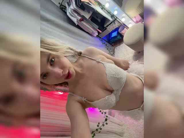 video chat nude EmmaCrystall