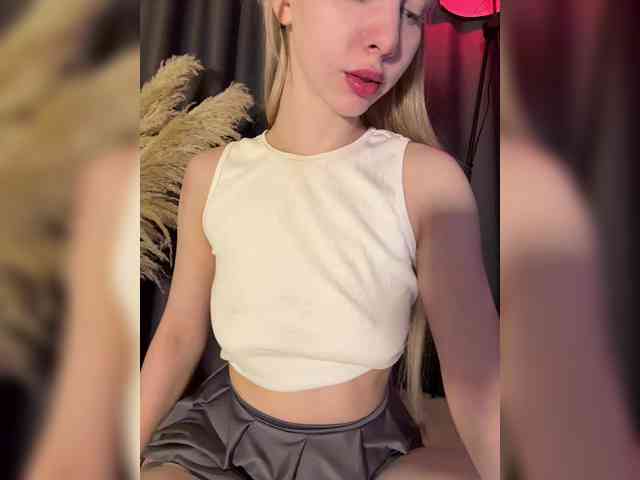 EmmaCrystall Live Webcam on BongaCams EmmaCrystall Live Webcam on BongaCams