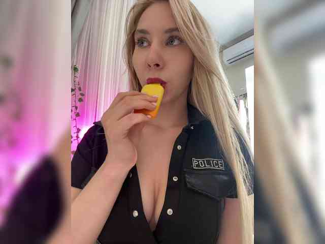 porn live chat EmmaCrystall