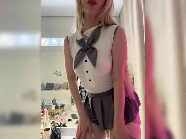 live chat nude EmmaCrystall