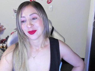 AndreinaSuann Porn Show