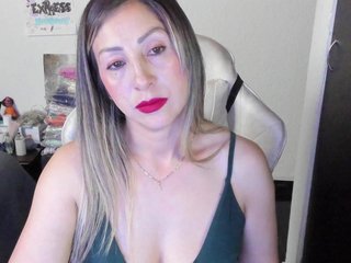 AndreinaSuann Porn Show