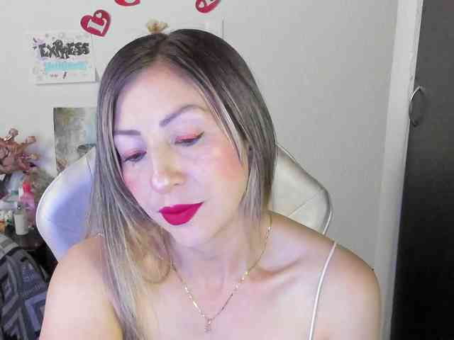 AndreinaSuann webcam