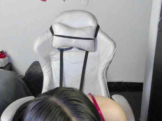 AndreinaSuann webcam