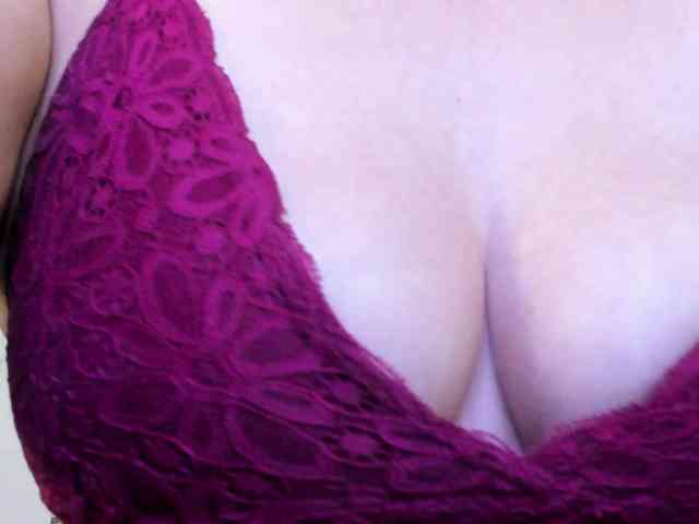 AndreinaSuann webcam