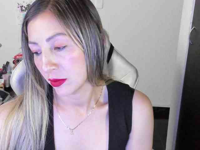 AndreinaSuann webcam