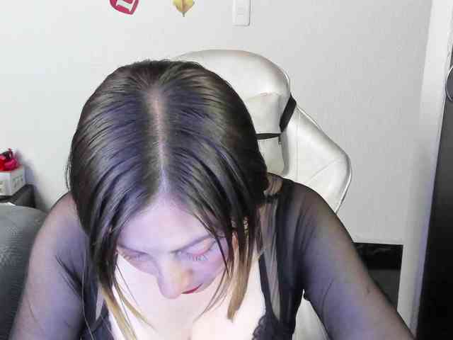 sexy video chat AndreinaSuann
