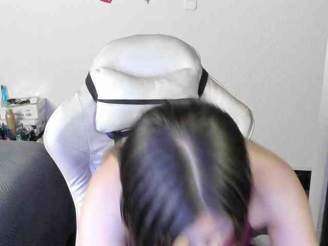 AndreinaSuann webcam
