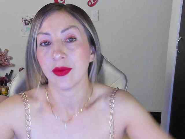 AndreinaSuann webcam