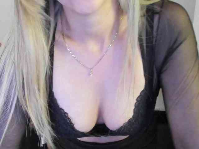 AndreinaSuann webcam