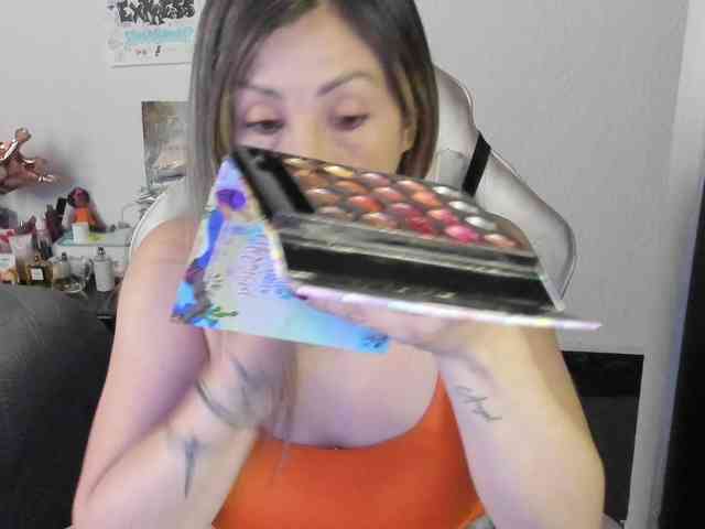 AndreinaSuann webcam