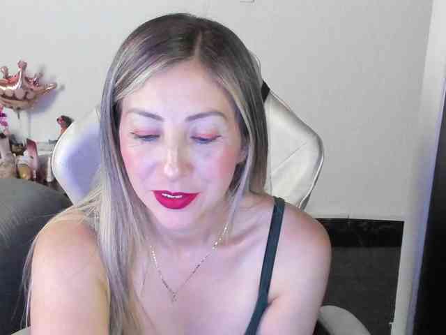 AndreinaSuann webcam