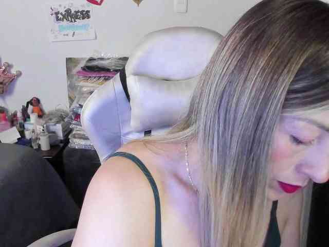 AndreinaSuann webcam