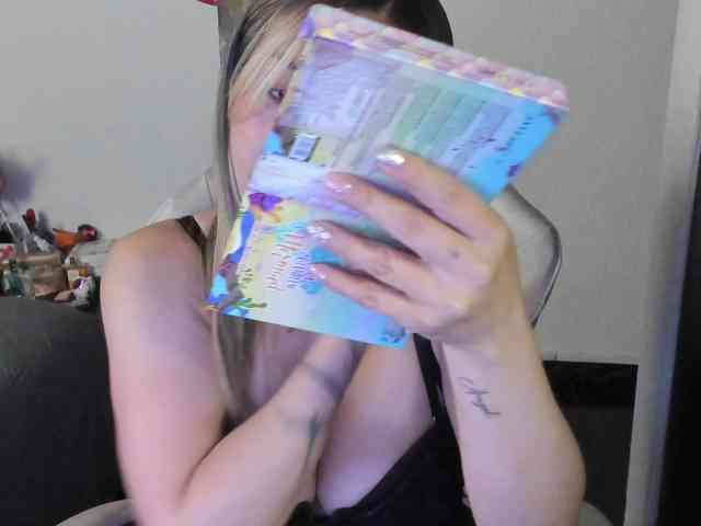 AndreinaSuann webcam